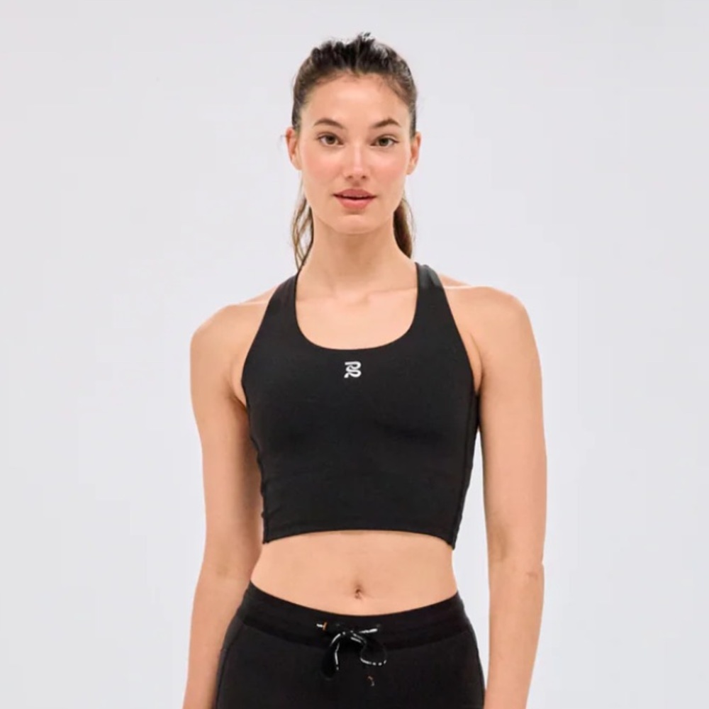 Bandit Running stamina scoop neck race crop in black